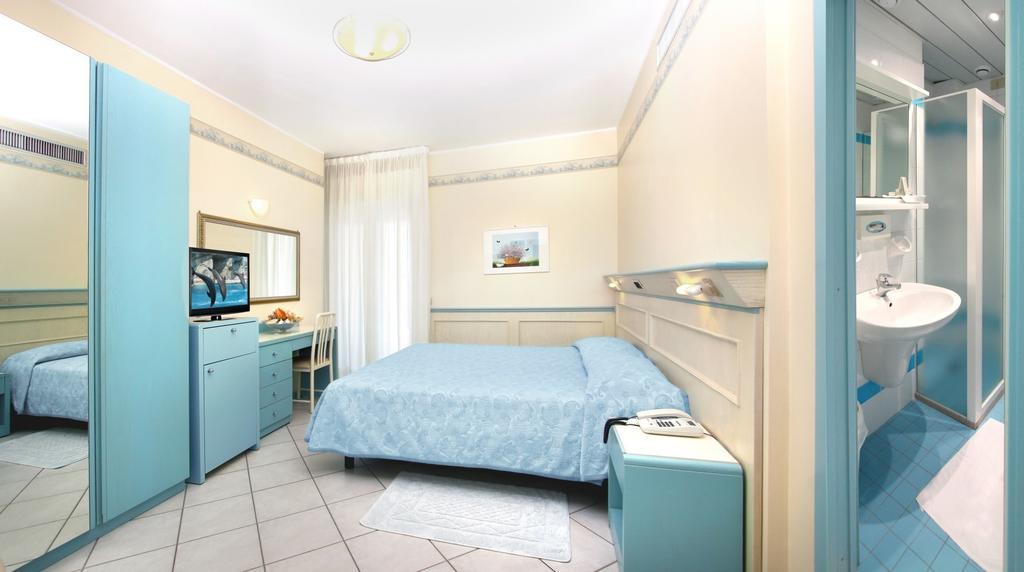 Hotel Arizona Riccione Ngoại thất bức ảnh