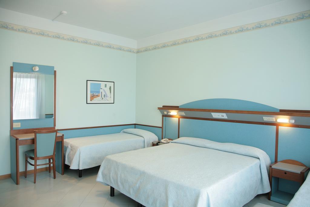 Hotel Arizona Riccione Ngoại thất bức ảnh