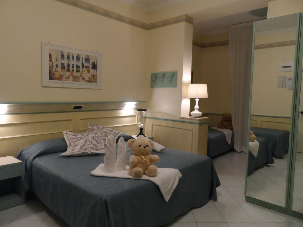 Hotel Arizona Riccione Ngoại thất bức ảnh